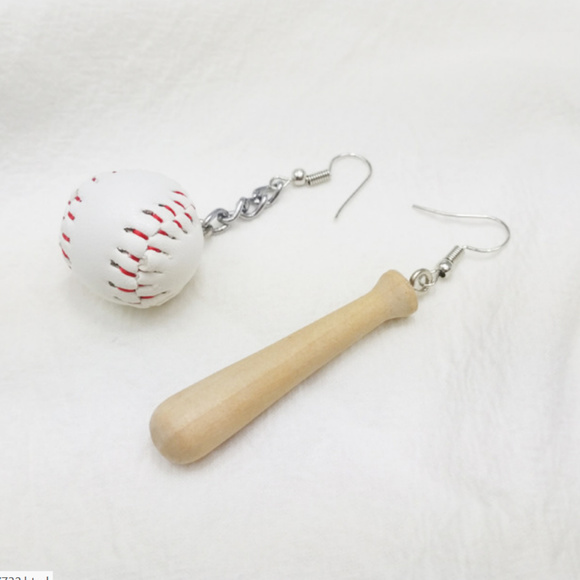 Baseball & Bat Earrings Coach Gift Sports - Picture 1 of 1